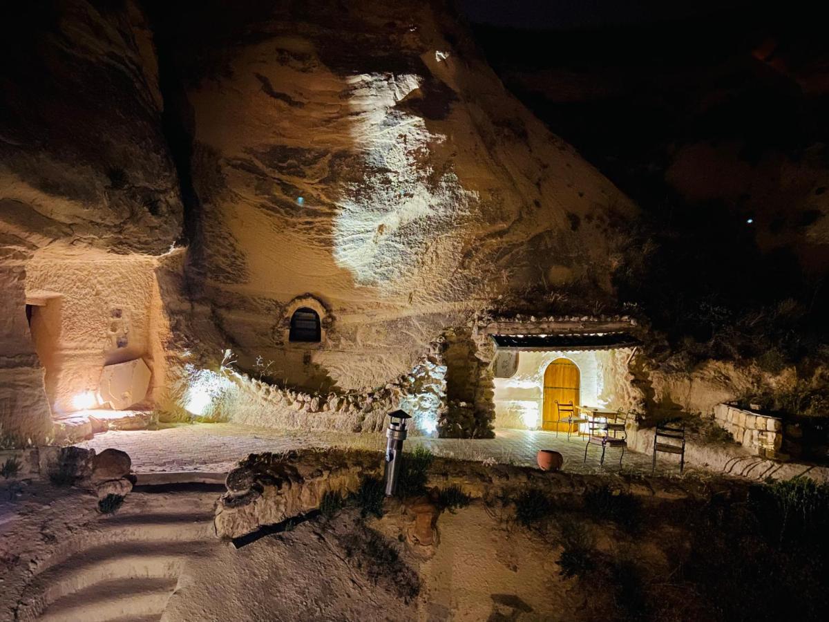 The Village Cave Hotel Goreme Exterior photo