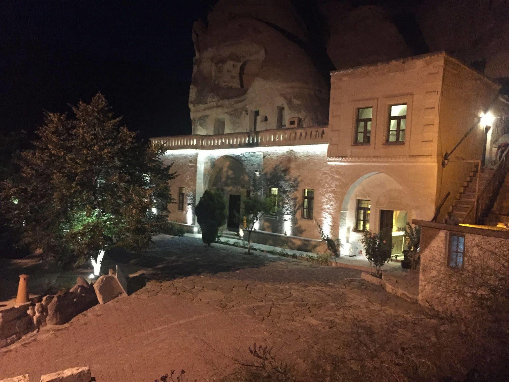 The Village Cave Hotel Goreme Exterior photo